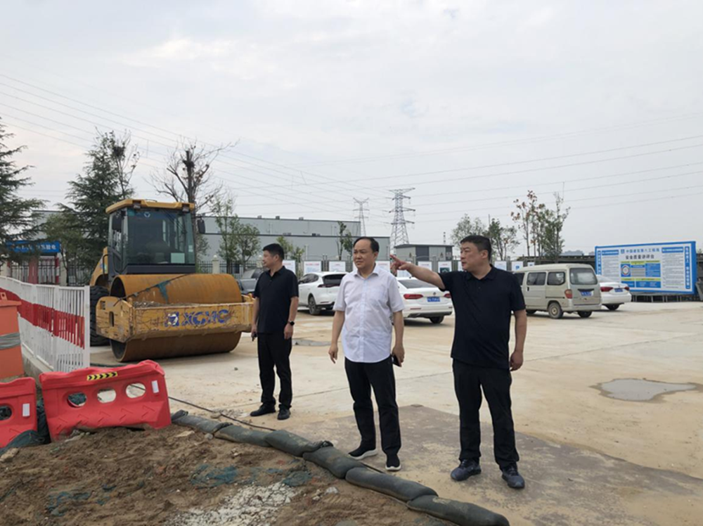 华体会体育网页版-华体会（中国）
党委委员、副总经理张岩到侯寨新镇区安置区调研项目建设工作