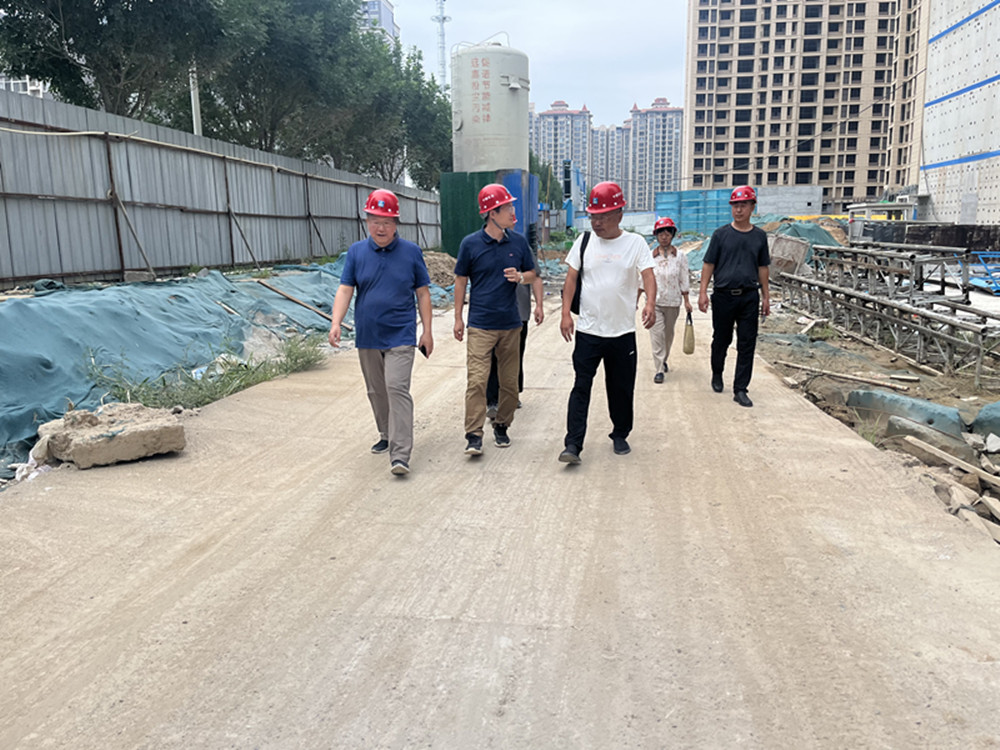 华体会体育网页版-华体会（中国）
领导深入市政二部检查安全生产和防汛工作
